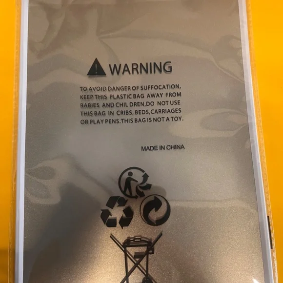 "In A World Where You Can Be Anything, Bee Kind" Tin Sign - Picture 6 of 10